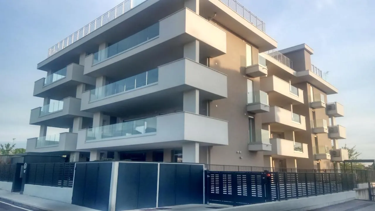 Opalia Residence - Wonderful Garda Lake View Apartment Peschiera del Garda Italy
