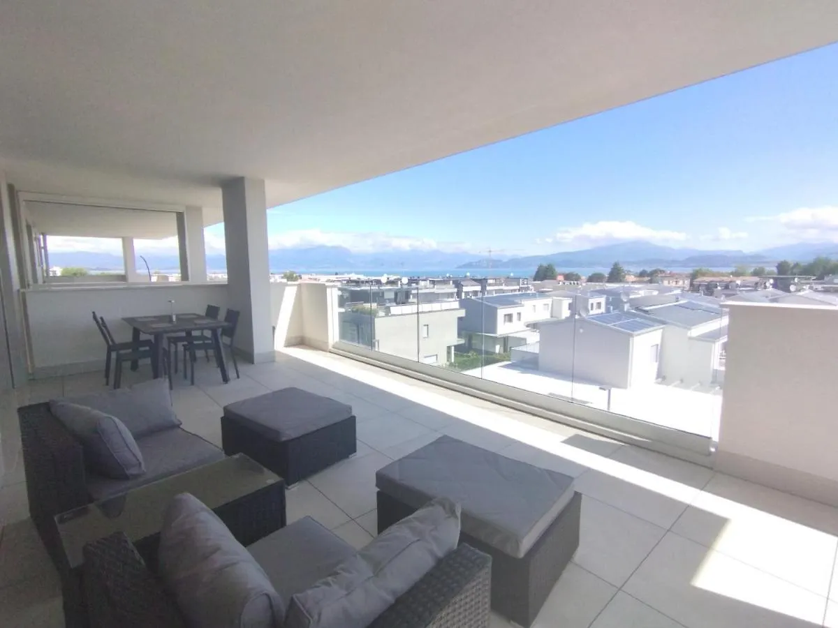 Opalia Residence - Wonderful Garda Lake View Apartment Peschiera del Garda